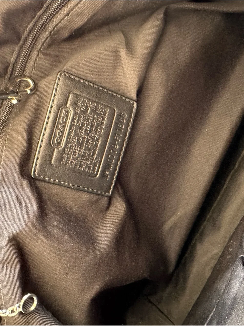 Coach classic signature